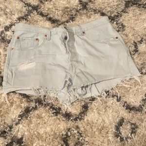 Levi’s cut off Jean shorts